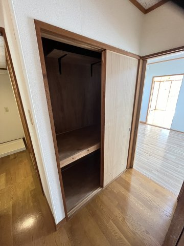 若草ハイツの内装