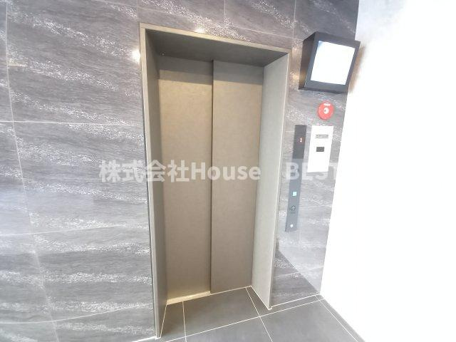 レジデンス神戸ウィステリアパークのロビー