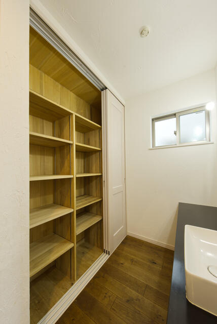 瑞江貸家の洗面所