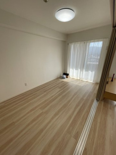 【洋室】サンパーク安部山公園 