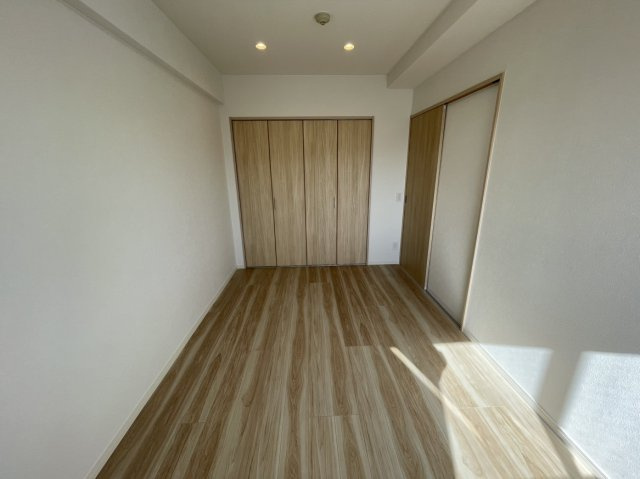 【洋室】サンパーク安部山公園 