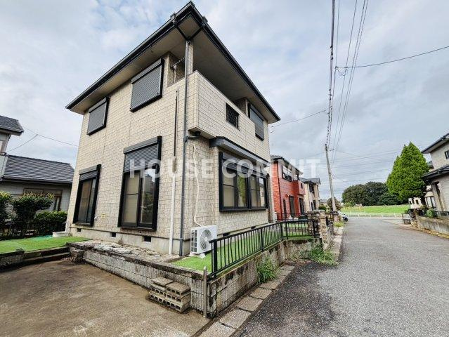 東吉田　中古戸建の前面道路含む現地写真