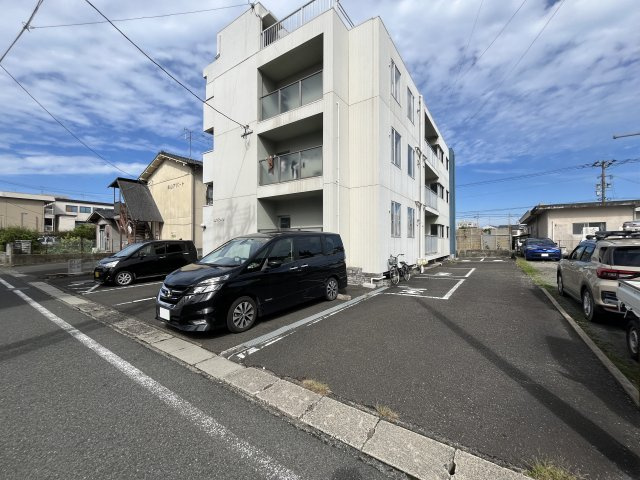 SｕｎーＲハイツの駐車場