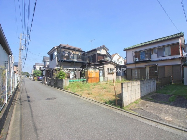 敷地面積３０坪　売地　川越市南田島1期の前面道路含む現地写真|南西側 約4.0ｍ公道