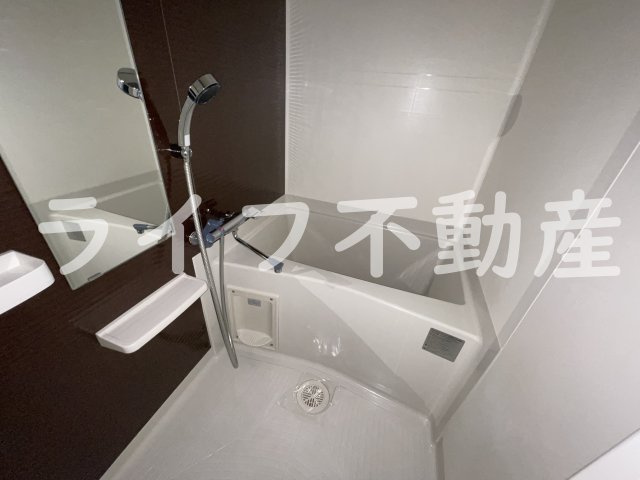 Ｌｕｘｅ布施南の浴室|お風呂で日々の疲れを落としましょう