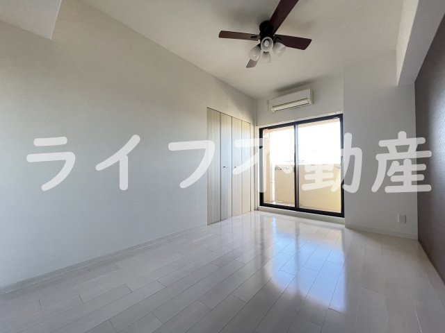 Ｌｕｘｅ布施南の居間・リビング|ゆったりとした居間です