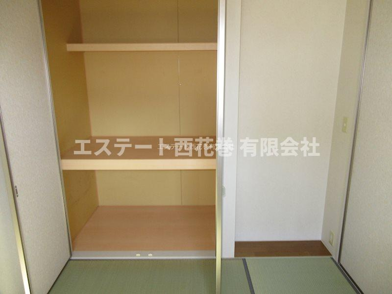 マーベラス・ローズⅡの和室