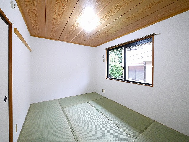 ヴィラージュN IIの和室|きれいな和室です
