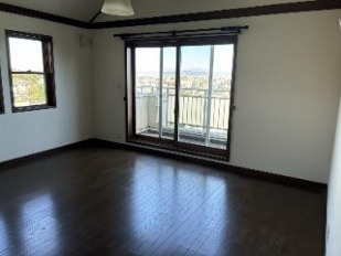 三条町　中古戸建の居間・リビング|2階リビング