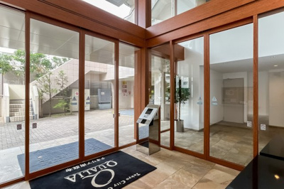 【エントランス】 | クオリア南麻布