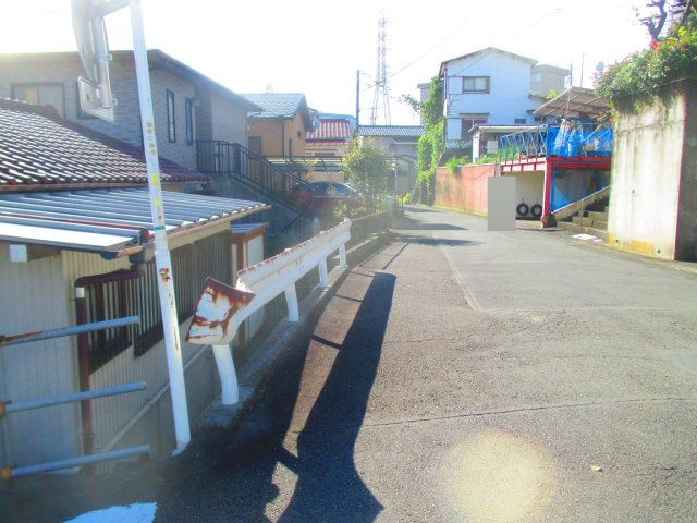 【前面道路含む現地写真】 | 三島市徳倉四丁目 売土地 ET05458 | 三島市徳倉四丁目　前面道路