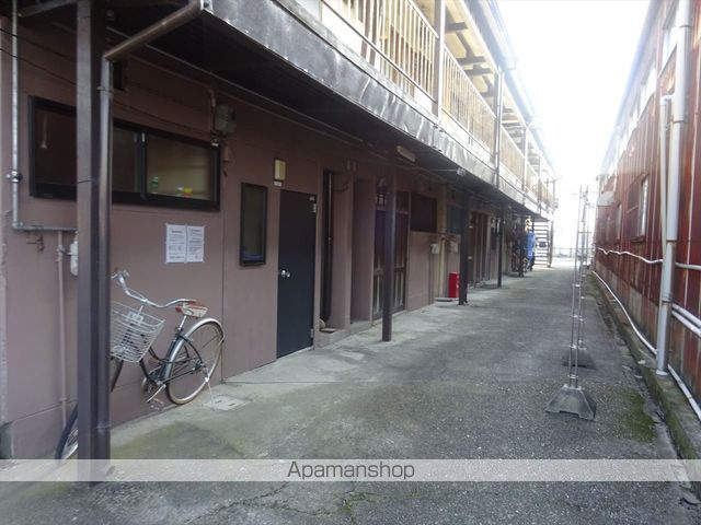 メモリア有本のエントランス