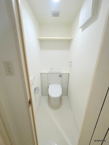 BRAVI南堀江　仲介手数料無料のトイレ