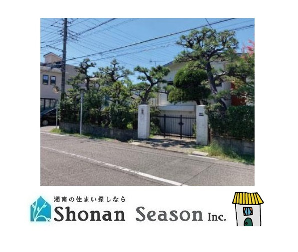 【外観】 | 映画のロケ地に選ばれた2方（東・南）角地の3LDKガレージハウス！
コンビニ・スーパー徒歩6分！毎日のお買物便も良好ですよ♪
ぜひご内見下さい。