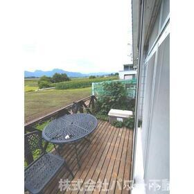 中古戸建　松井田町人見のバルコニー|バルコニーからの眺めを楽しみながら食事をしませんか