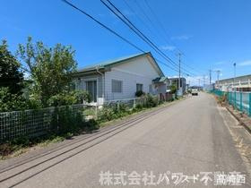 中古戸建　松井田町人見の前面道路含む現地写真|前面道路含む現地写真です