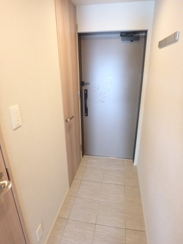 【玄関】シーズンフラッツ青葉通一番町