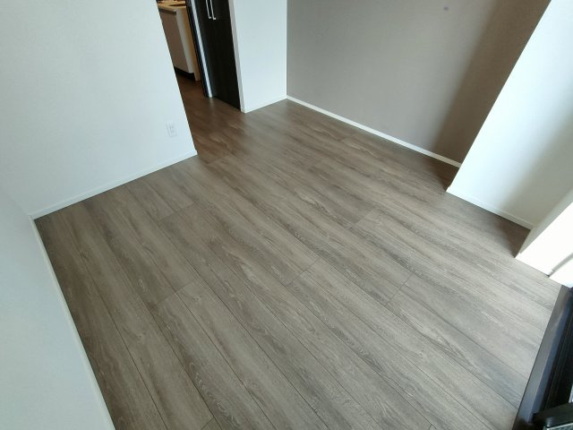 エストゥルース新小岩の内装