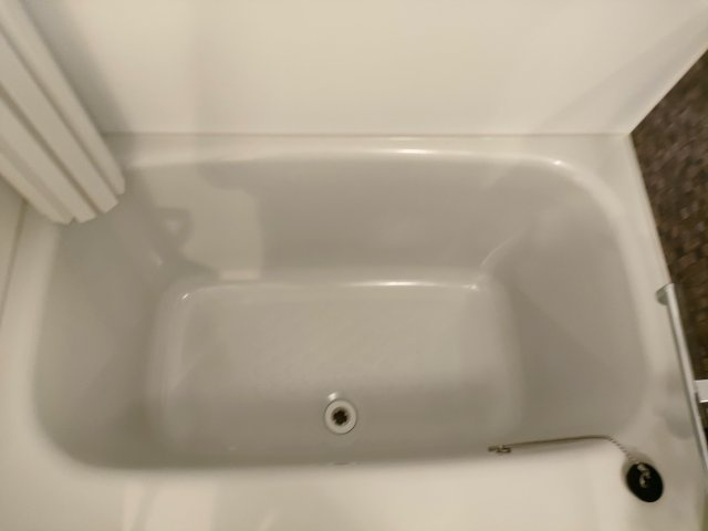 エストゥルース新小岩の浴室