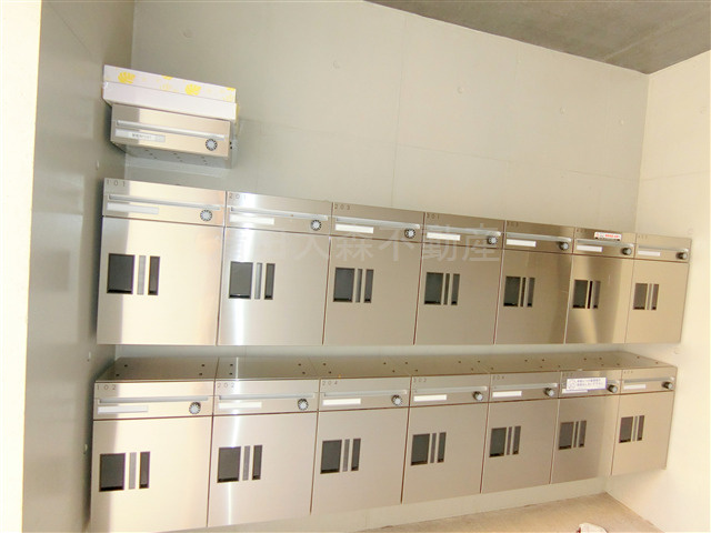 アバンテリム蒲田のその他共用部分|メールBOX　各部屋専用！？ポストと宅配BOX！