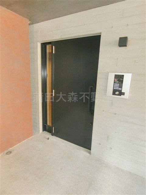 アバンテリム蒲田のエントランス