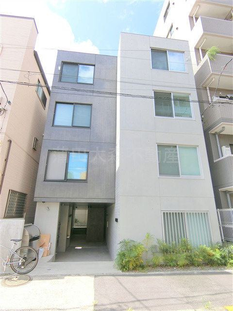 アバンテリム蒲田の外観|2023年1月築　RC鉄筋コンクリート造地上4階建て総戸数14戸のデザイナーズ賃貸マンション　東京都大田区東矢口3丁目　JR京浜東北線蒲田駅徒歩11分、東急池上線蓮沼駅6分