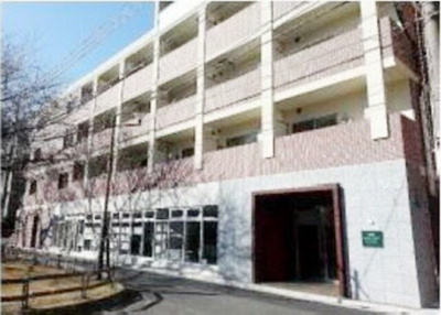 【外観】 | ヴォーガコルテ中村橋 | 鉄筋コンクリート造のがっちりとした建物。