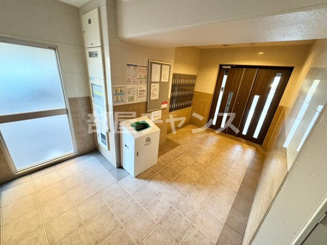 HF今池南レジデンスEASTのロビー