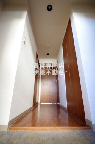 ルトゥールの玄関