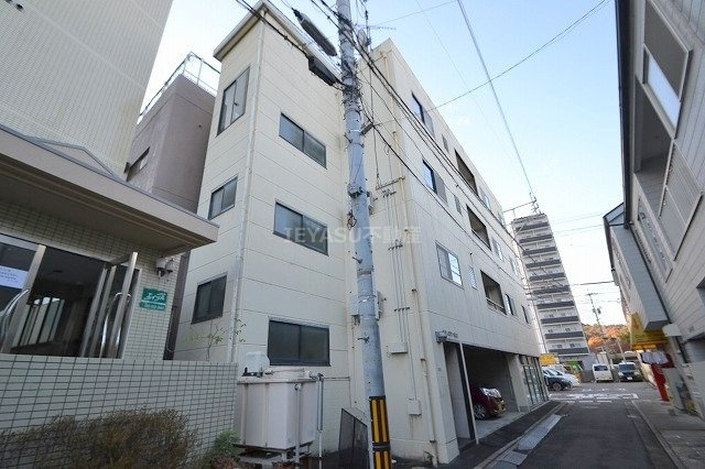 スカイシティ９番館の外観