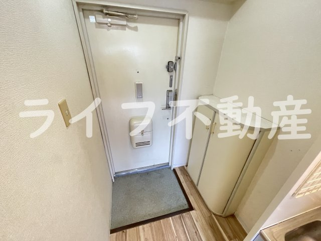 メゾン若江の玄関|玄関です