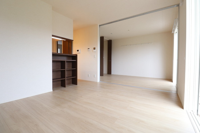 センチュリーハイムすみよし台 Ⅳの居間・リビング|LDK