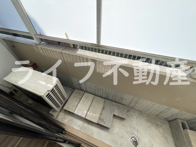 メゾン若江のバルコニー