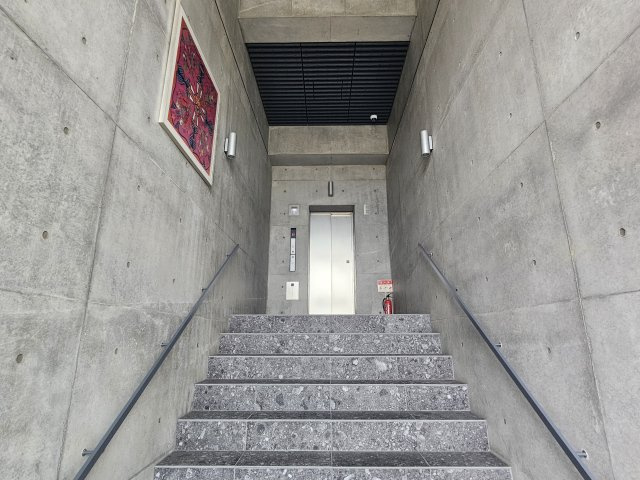 Jackson Street 521のエントランス