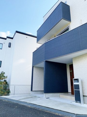 【外観】 | ■■100万円値下げしました■令和3年建築の築浅戸建■角地