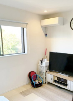 【居間・リビング】 | ■100万円値下げしました■令和3年建築の築浅戸建■角地