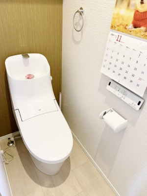 【トイレ】 | ■■100万円値下げしました■令和3年建築の築浅戸建■角地 | トイレ2ヶ所あり