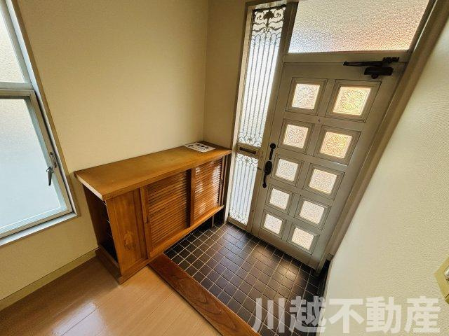 内装リフォーム済みの玄関|ご来店時に粗品プレゼントしています