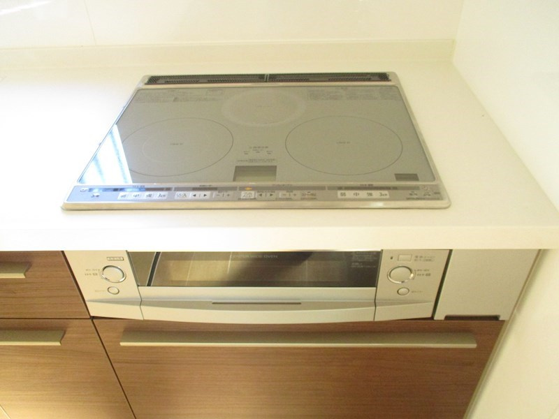 山田社が丘貸家　北棟のキッチン