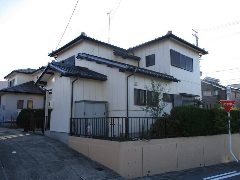 山田社が丘貸家　北棟の外観