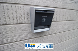 【設備】 | クレイドルガーデン山陽小野田市鴨庄第９（3号棟） | EV充電用ソケットです。
注．使用開始に当たっては事前に電気工事が別途必要となります。