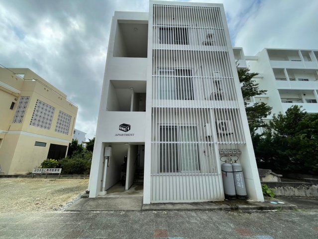 宮古島市平良字下里754-1　ONE　APARTMENT
