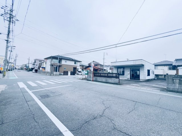宇頭町貸店舗・事務所の周辺