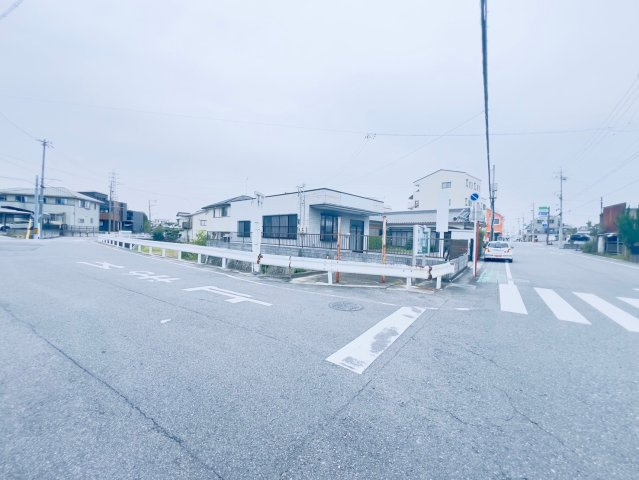 宇頭町貸店舗・事務所の周辺