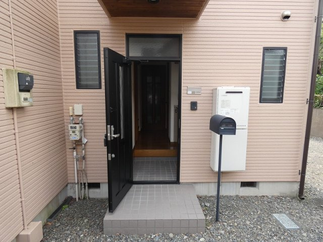 【エントランス】