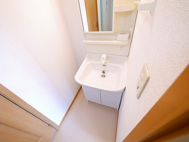 エクシージュⅠの洗面所|広い洗面スペース