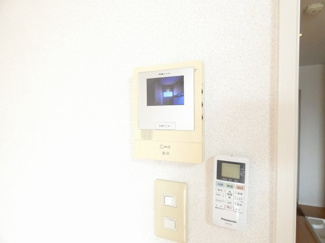 【セキュリティ】 | ルーエ 1番館