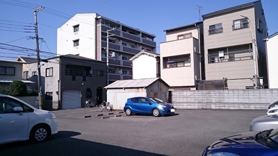 【外観】 | 井上モータープール_青空