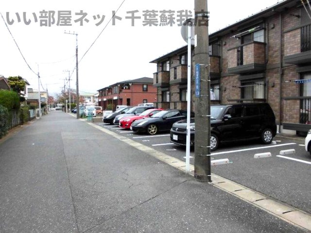 プレジール　Ⅰの駐車場|駐車スペースもあります