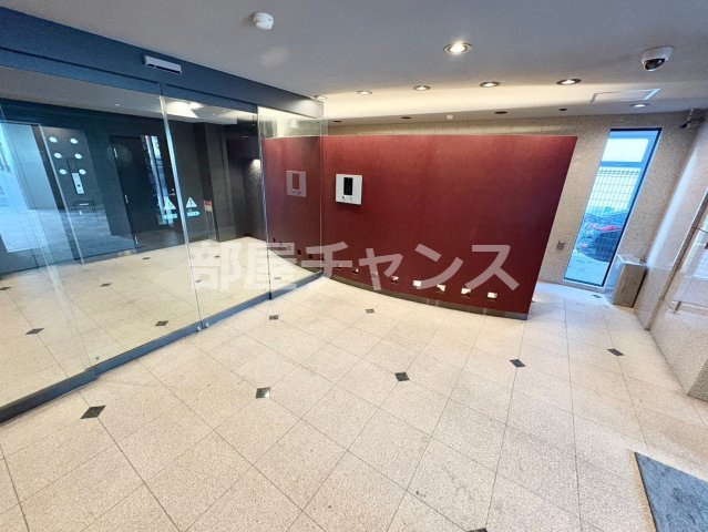 レジディア東桜のエントランス